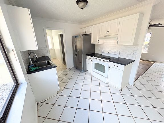 5th image of 187 Brantley St SE