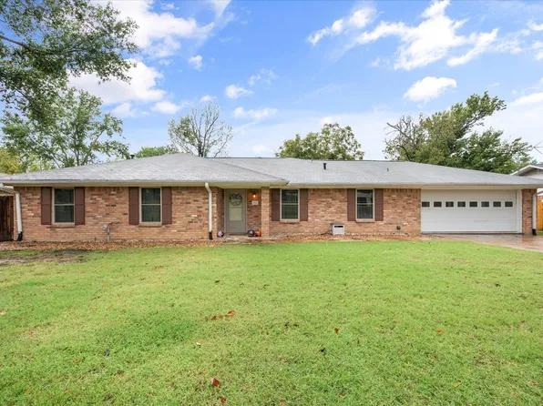 523 Peachtree St, Fairfield, TX 75840