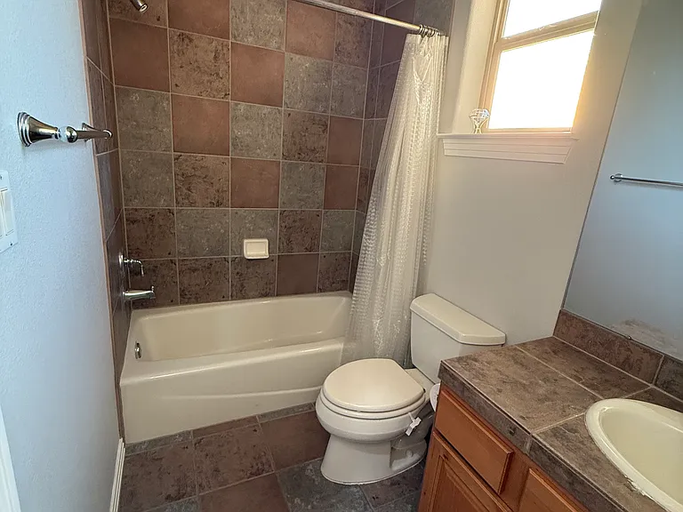 4852 Petra Pointe Cir NW — Photo 6