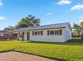 4807 Victoria Dr, Alexandria, LA 71303