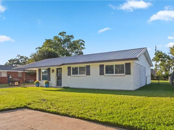 4807 Victoria Dr, Alexandria, LA 71303