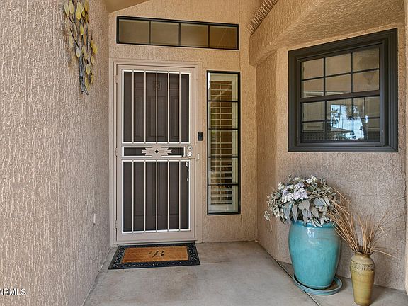 5th image of 13730 W GREENVIEW Drive