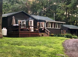 29 Mount Hygeia Rd, Foster, RI 02825