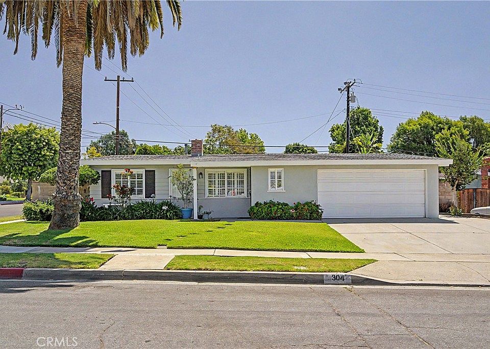 1st image of 304 Larkhall Ave