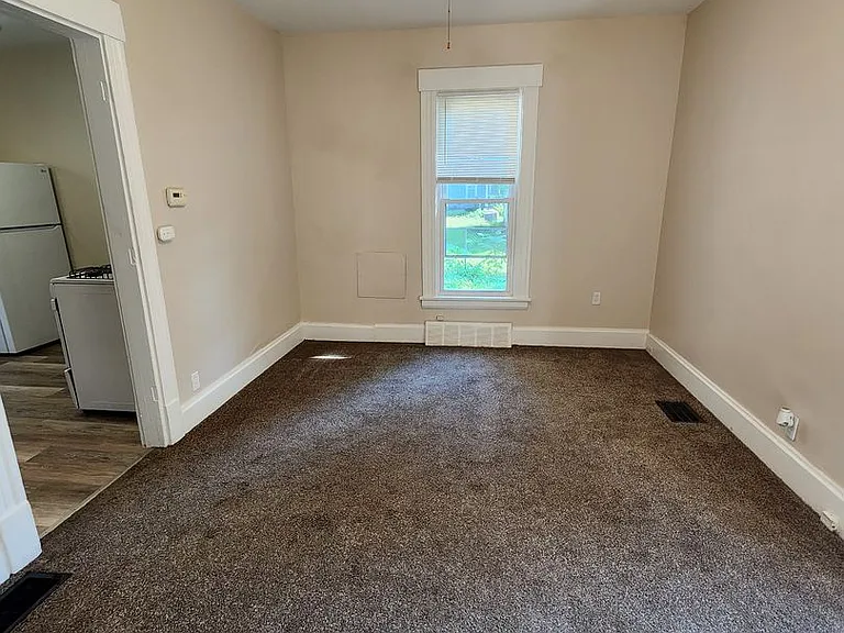 224 Gates Ave — Photo 21
