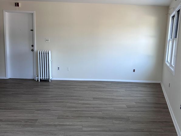 309 Woods Ave #A