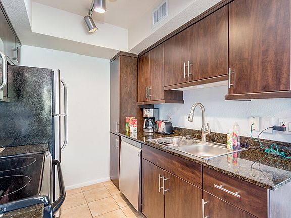 3rd image of 7350 N Via Paseo Del Sur APT N205