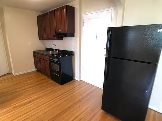 Rented by BRICK & GALO REALTY CORP | media 49