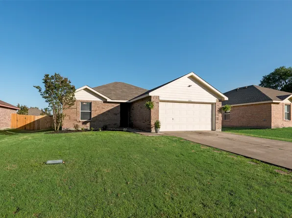 1806 Northridge Dr, Terrell, TX 75160