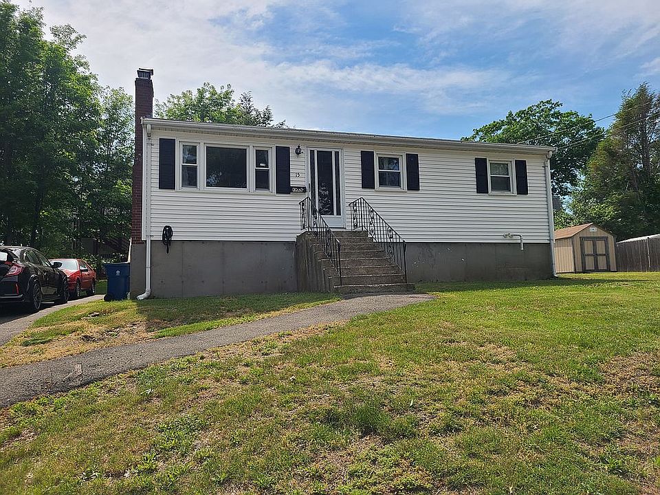 1st image of 15 Harriette St S