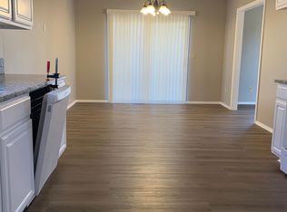 4666 S Ridgeview Ave, Battlefield, MO 65619