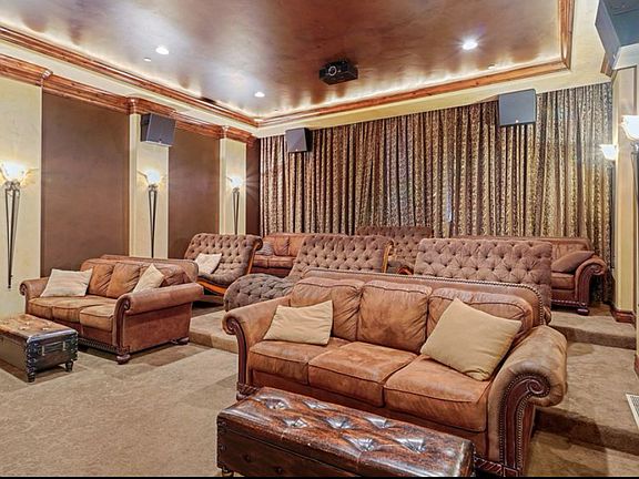5th image of 952 W 965th St N APT 205