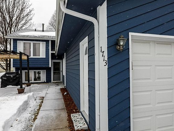 2nd image of 1713 Slater Ln