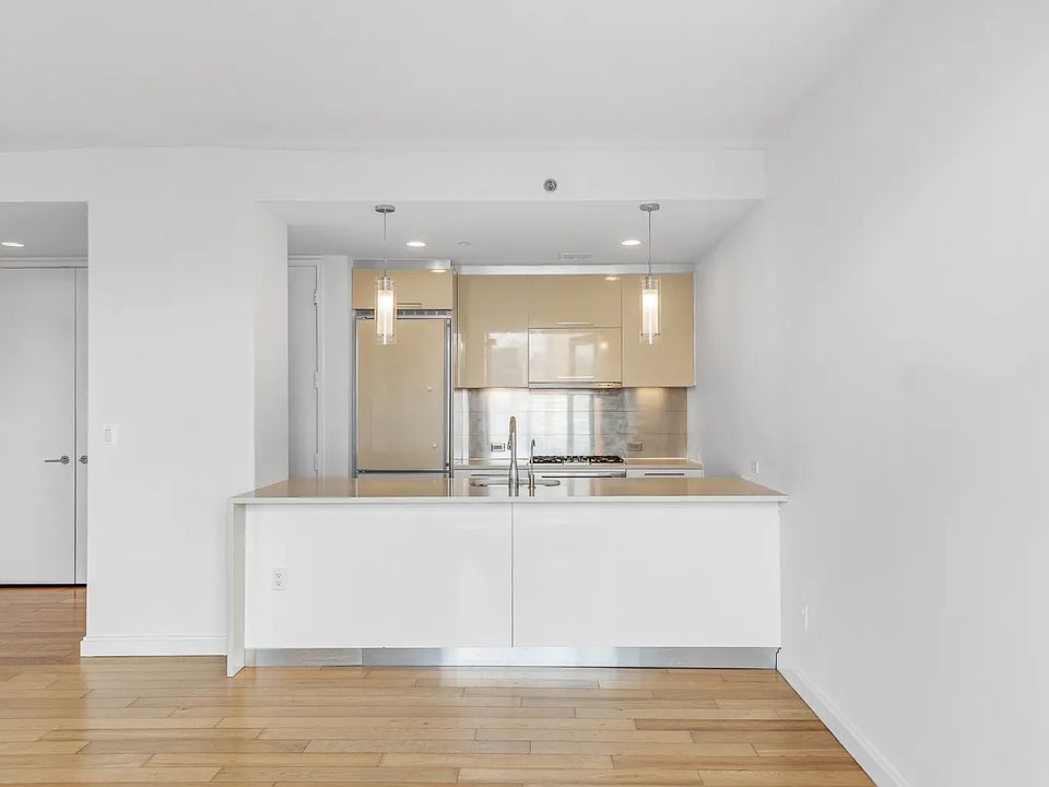 The L Haus Apartments Long Island City, NY Zillow