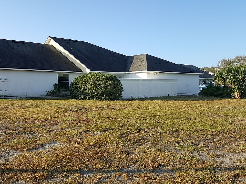 Sanddollar Court View
