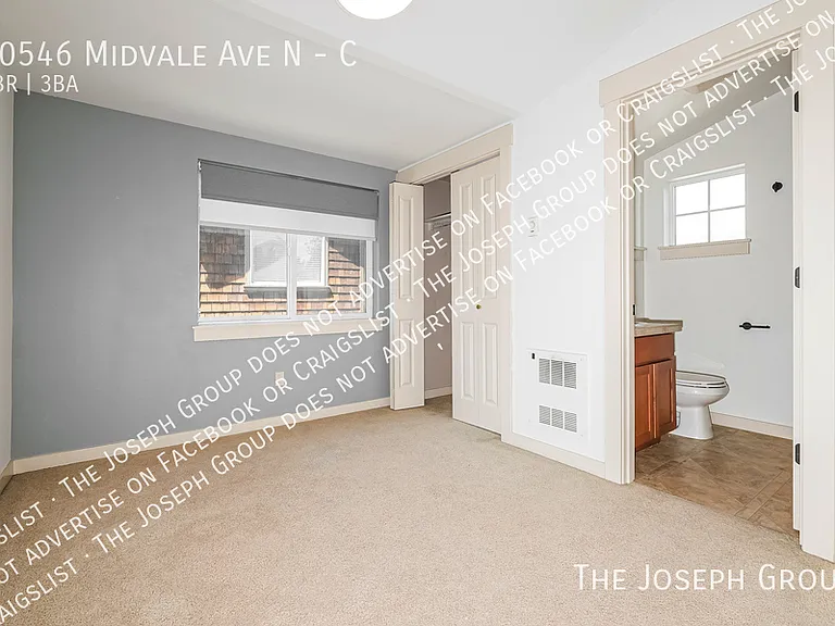 10546 Midvale Ave N #C — Photo 18