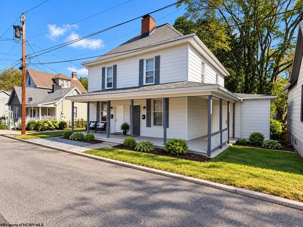 241/243 Cherry St, Morgantown, WV 26505