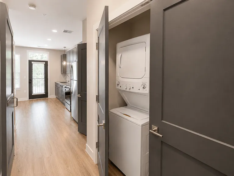 Ogden Apartments — Photo 33