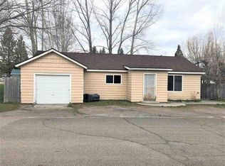 363 Phelps Ave, Weed, CA 96094