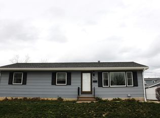 3010 Ravenwood Ter NW, Cedar Rapids, IA 52405