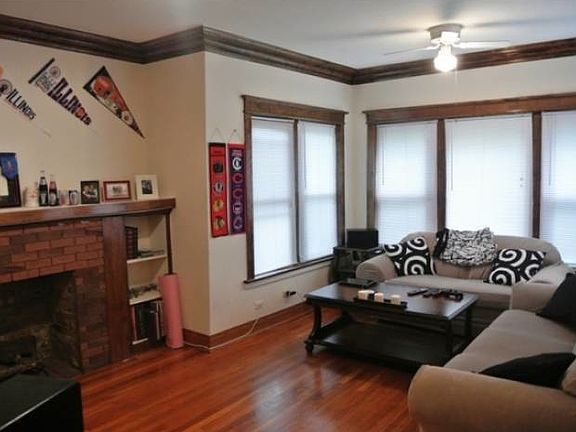 2nd image of 3614 N Wilton Ave APT 2S