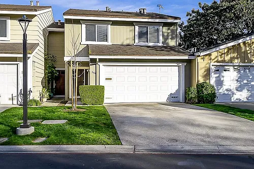 554 Greenmeadow Way Photo 1