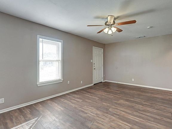 5th image of 10921 Shady Ln