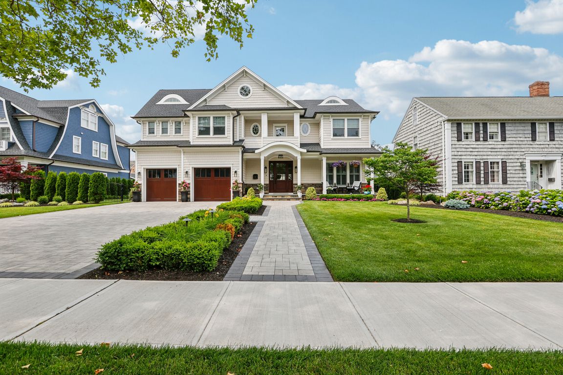 Crescent Pkwy-1406-001.jpg