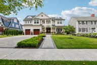 Crescent Pkwy-1406-001.jpg
