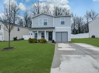 2902 Desmond Woods Dr, Greensboro, NC 27405