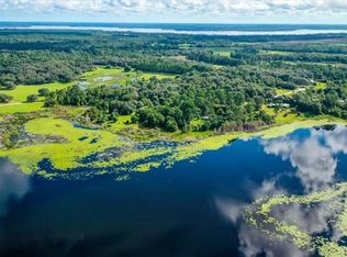 211 Silver Pond Ln, Crescent City, FL 32112