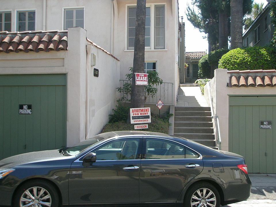 1st image of 810 Maltman Ave #8101/2