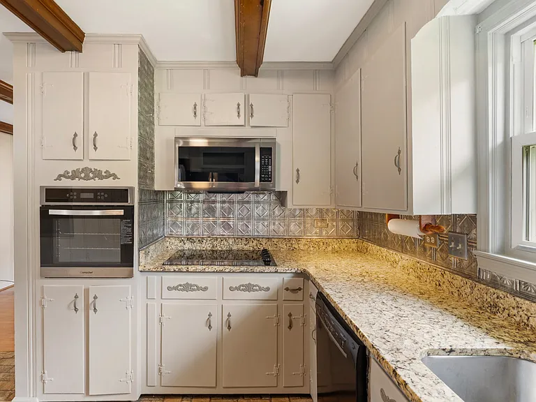 2541 Mooresville Hwy — Photo 14