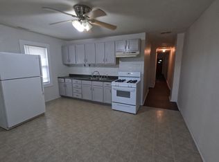 724 E Lawrence St, Mishawaka, IN 46545