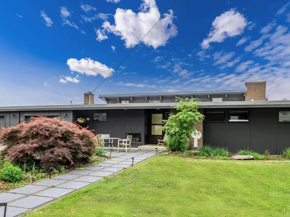 3232 W Grandview Ave, Spokane, WA 99224