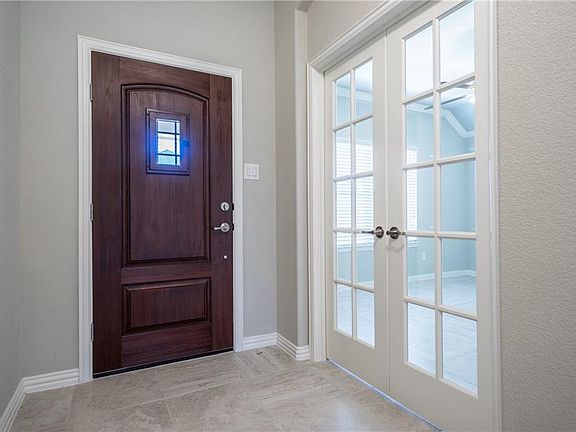 2nd image of 11609 Lake Front Dr