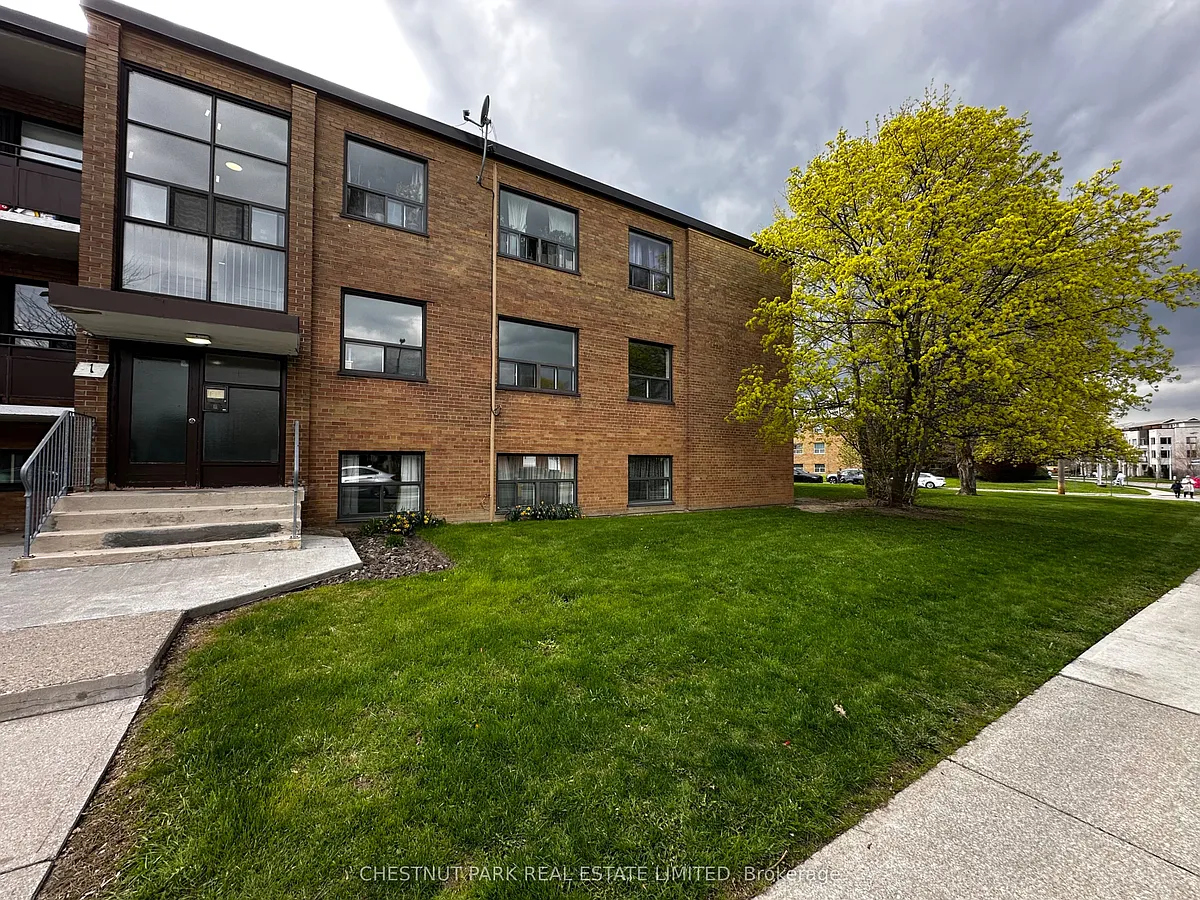 Building Photo - 1 Wingreen Ct #4