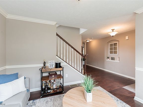 5th image of 3460 Stillwood Blvd