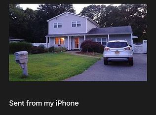 367 Wellwood Dr, Shirley, NY 11967
