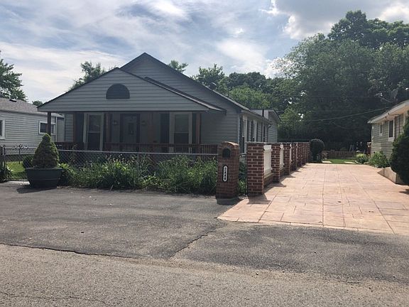 2nd image of 2444 S Rybolt Ave
