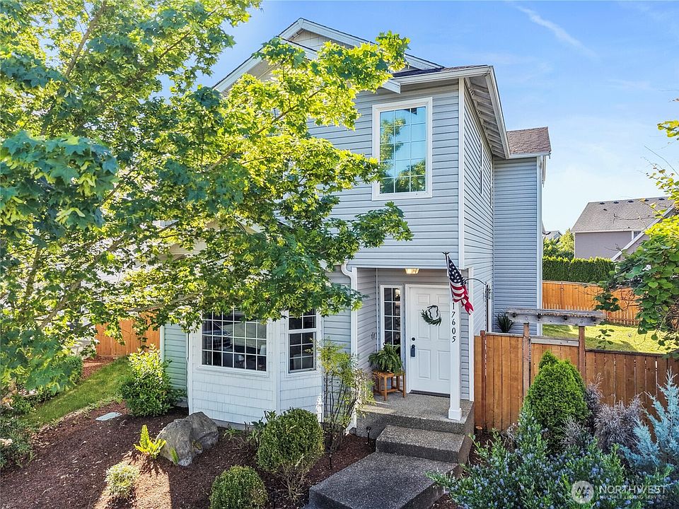 1st image of 17605 111th Street Ct E