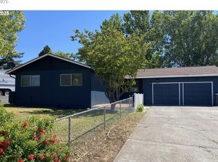 3414 Columbia View Dr, The Dalles, OR 97058