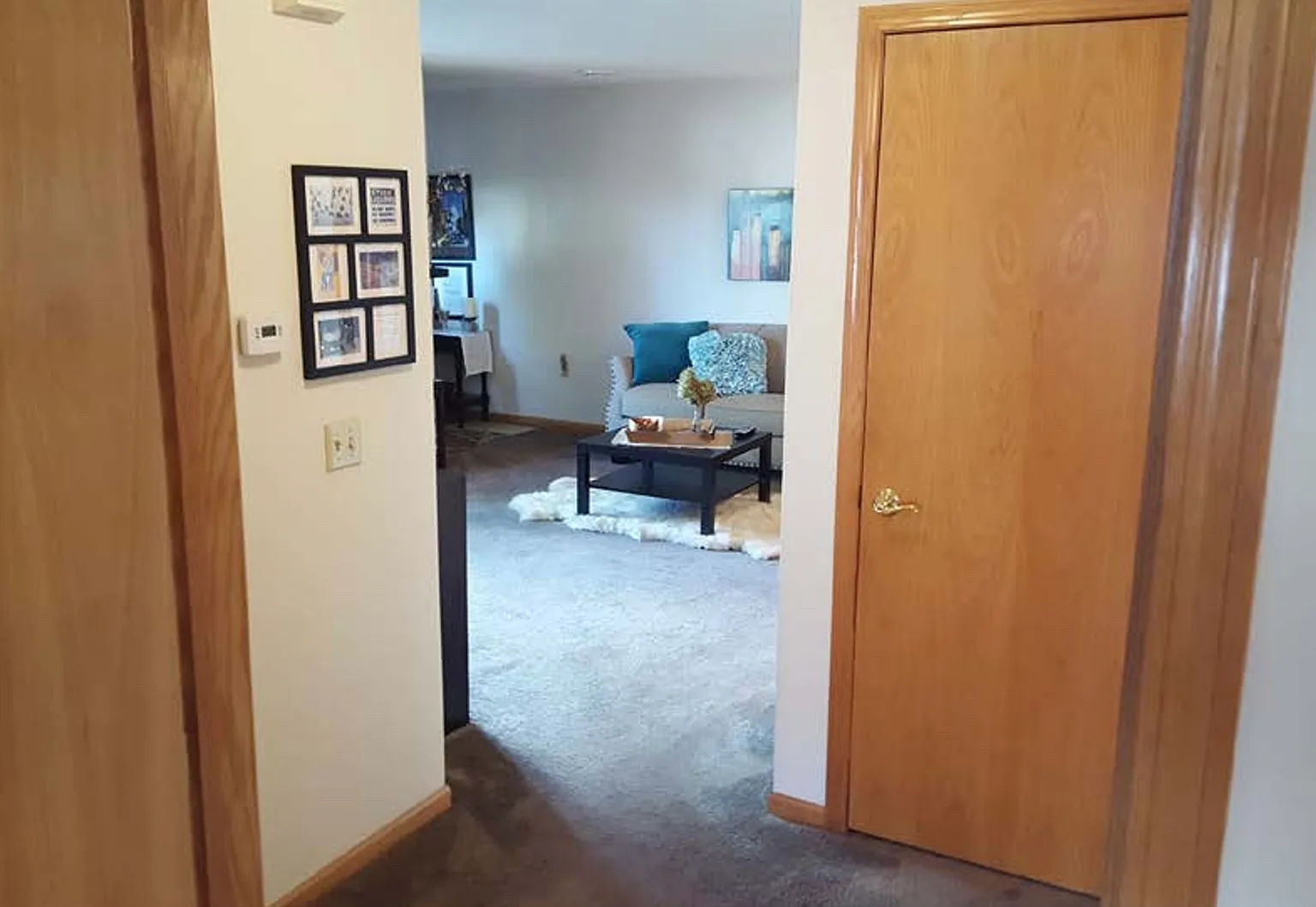 600 W Blackhawk Dr — Photo 3