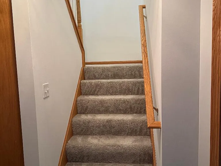 1004 N Columbia St — Photo 15