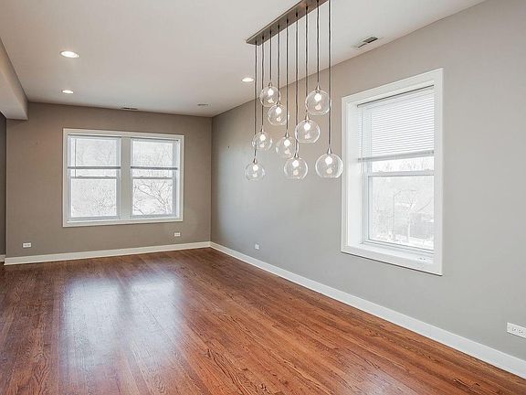 5th image of 3911 W Addison St APT 3A