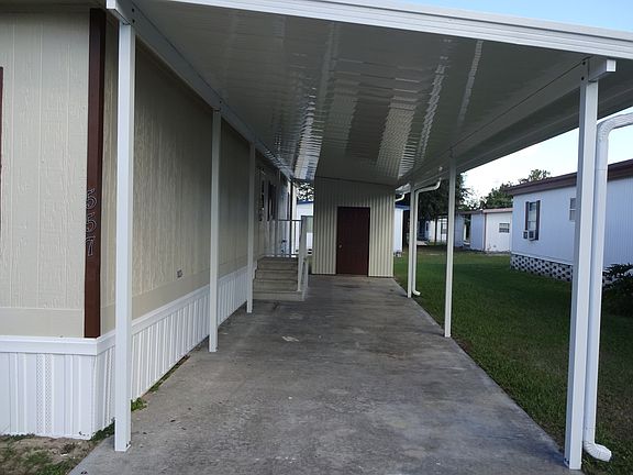 4th image of 3150 NE 36th Ave Lot 557
