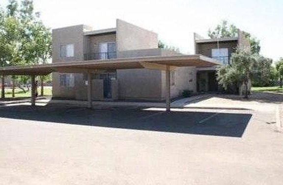 3rd image of 2808 E Marconi Ave APT 201