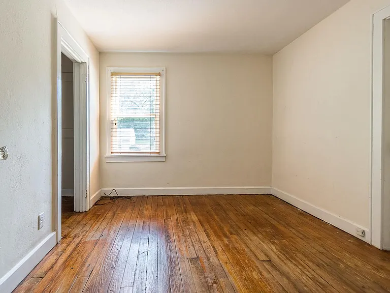 311 N Jefferson St — Photo 19