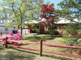 2526 S Shore Dr, Williamstown, NJ 08094