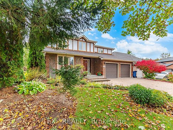 2nd image of 20 Devlin Pl